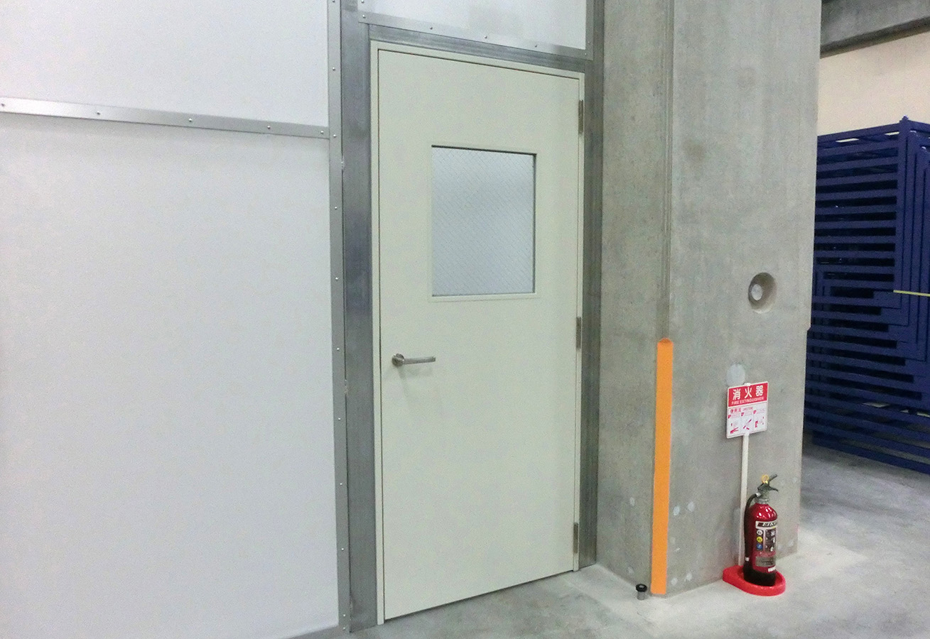 土蔵の防火扉 ファイヤードLD | 建築・設計／法人のお客様向け商品 | 建築・設計